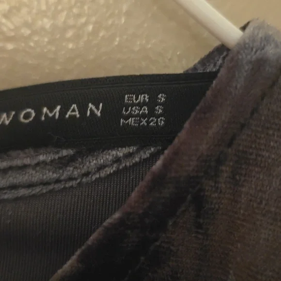 Zara Women’s Green Gray Velvet Crushed Dress Key Hole Size Small - Picture 5 of 6